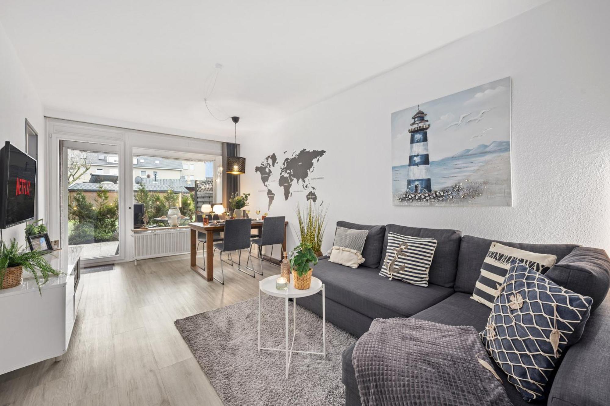 Greypearl - Ruhig Gelegen Mit Terrasse - Strandnaehe - Parkplatz - Wlan Busum Exterior photo